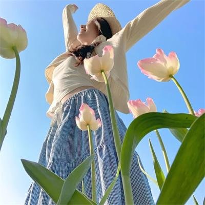佩吉·休出嫁